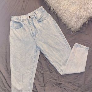 Anchor blue mom jeans